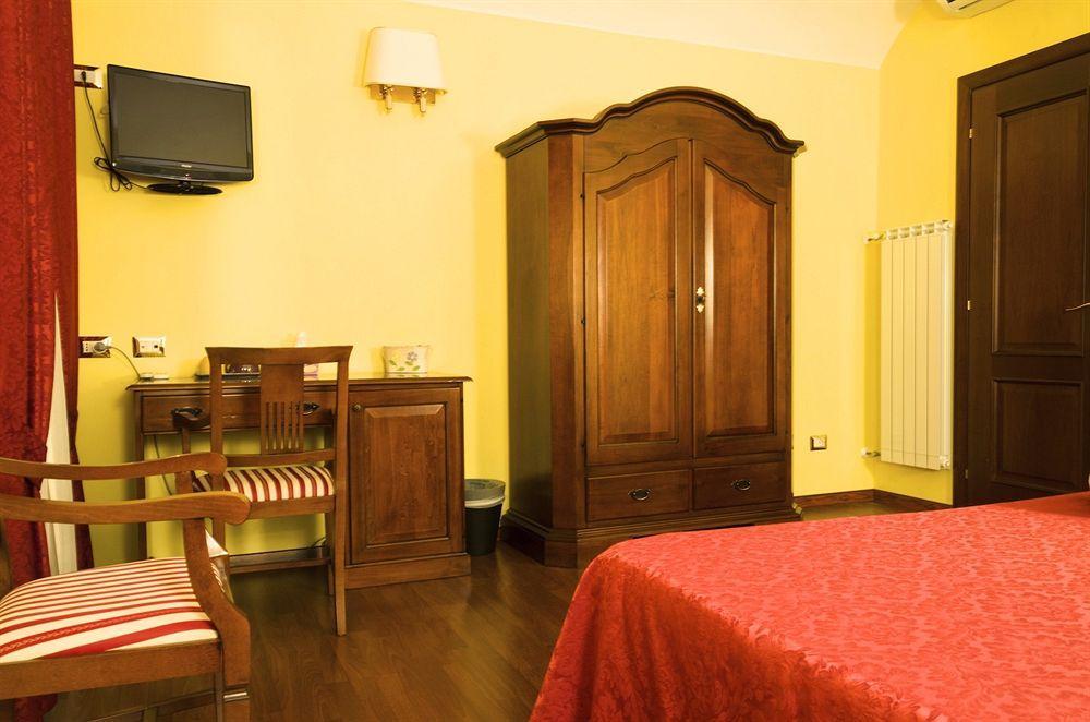 San Pietro Candia 25 Affittacamere Roma